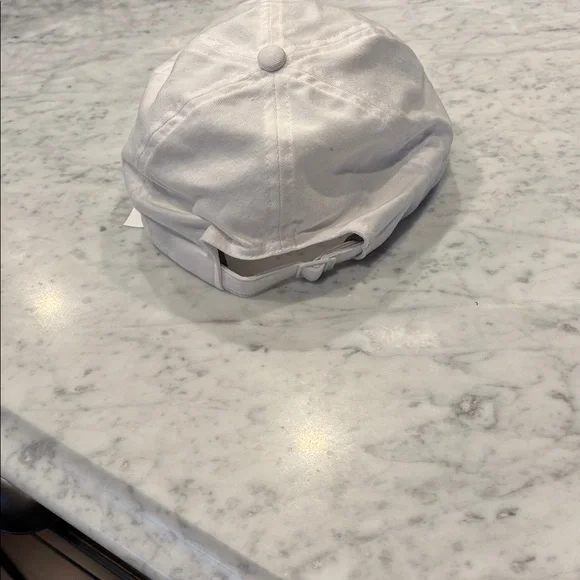 Under Armour Classic White Hat - Picture 3 of 3